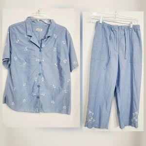 Vintage Classic Elements Blue Floral Capri Pant Suit